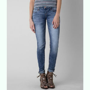 Buckle Daytrip Capricorn Skinny Jeans ~ 28L